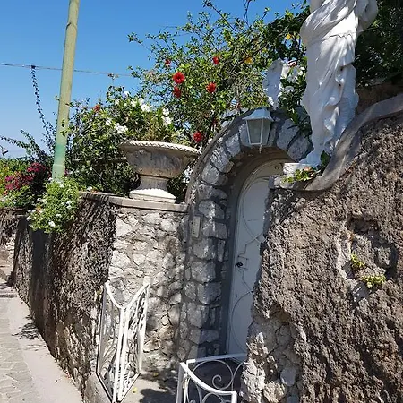 Casa Gaia بيت ضيافة 3*